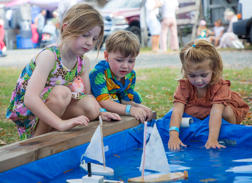 Children can build a model boat and watch it float with help from members of CBMM's Maritime Model Guild. (Photo by Sharon Thorpe)