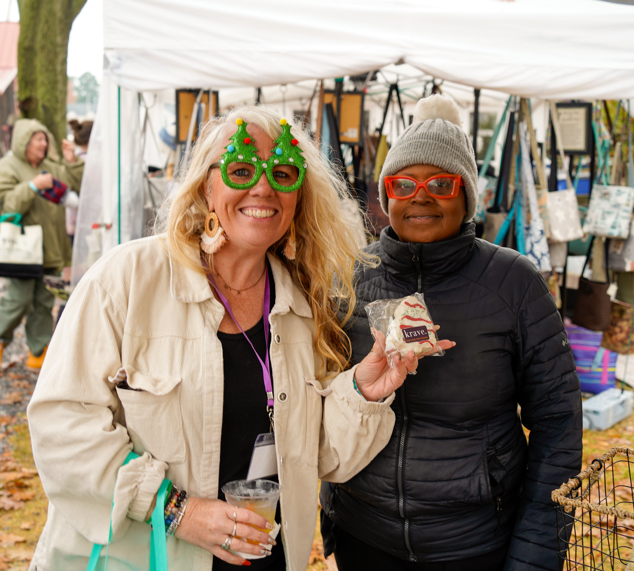 Coming to the Chesapeake Bay Maritime Museum on Saturday, Nov. 21, the Holiday Edition of the Eastern Shore Sea Glass & Coastal Arts Festival will feature more than 60 talented artisans from across the country.