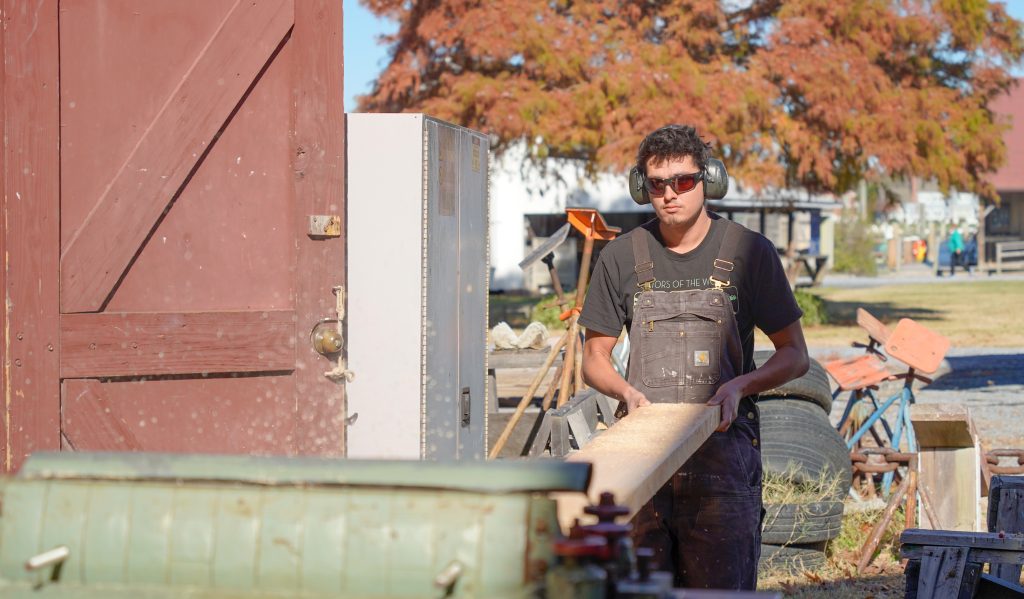 Winnie Estelle - Chesapeake Bay Maritime Museum A scene from CBMM's Shipyard.